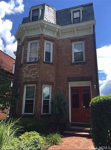 1st image of 174 Montgomery St APT 3
