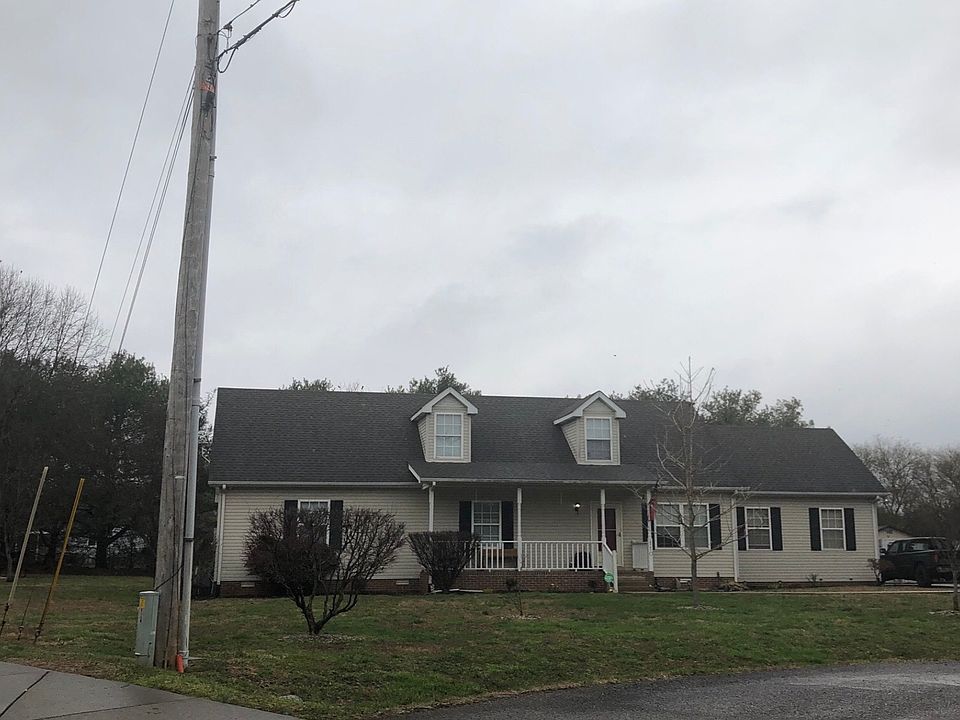 2nd image of 110 Shadeland Ct
