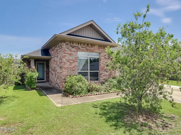 18146 Canal Junction Dr, Gulfport, MS 39503
