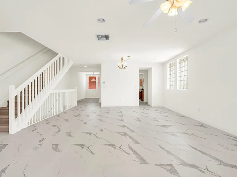 447 Corte Madera Ln #7 — Photo 5