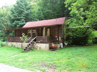 399 Sigman Hollow Rd, Bluff City, TN 37618