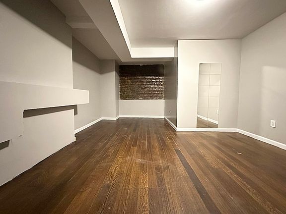 4th image of 723 Saint Nicholas Ave #1A