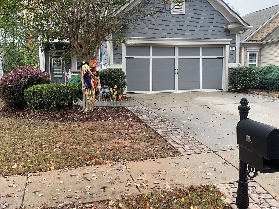 114 Magic Lily Dr