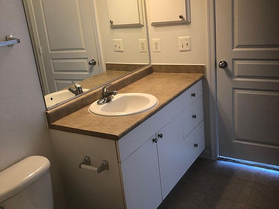 4th image of 5577 Vincent Gate Ter Unit 1322
