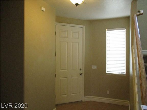 3rd image of 9753 Kampsville Ave