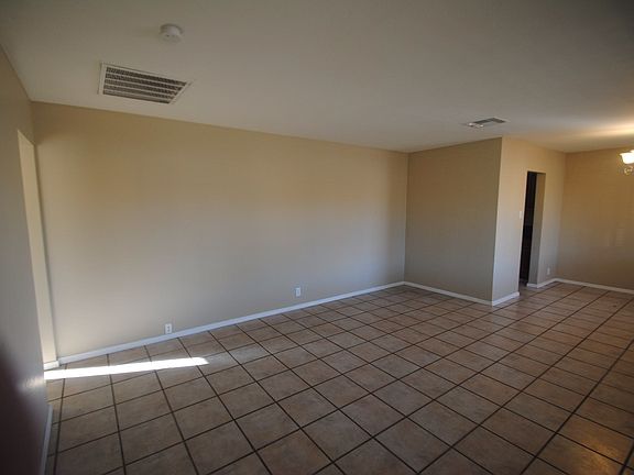 3rd image of 3535 W San Miguel Ave