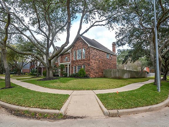 2nd image of 6023 Dabney Hill Ct