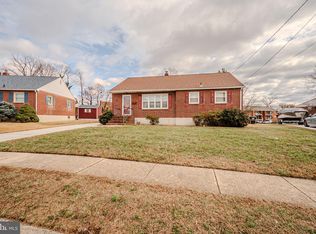 32 Glover Cir, Wilmington, DE 19804