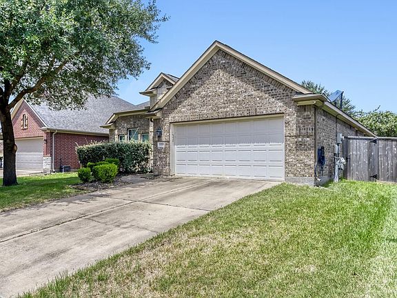 2nd image of 21554 Barrett Knolls Dr