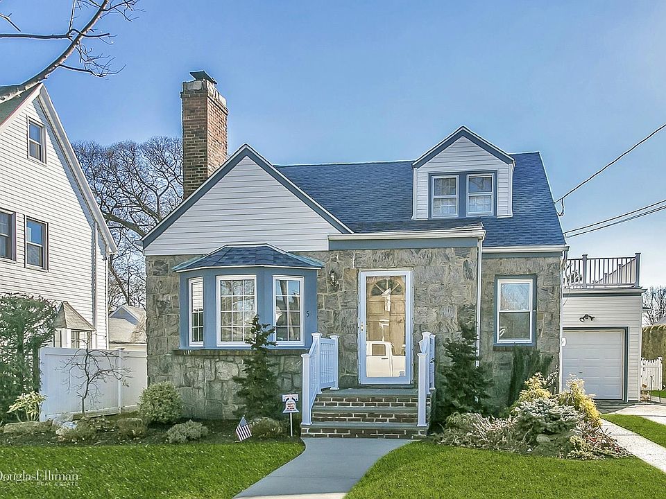 1st image of 56 Bond Ave