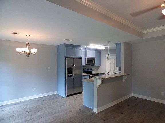 2nd image of 2060 Corley Ave
