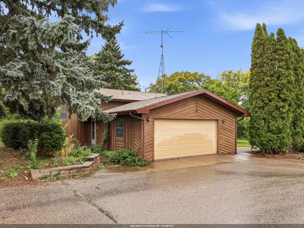 2650 W 20th Ave, Oshkosh, WI 54904
