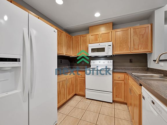 4th image of 16275 NE 85th St APT 107
