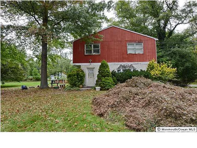 16 Wilson Ave photo 1