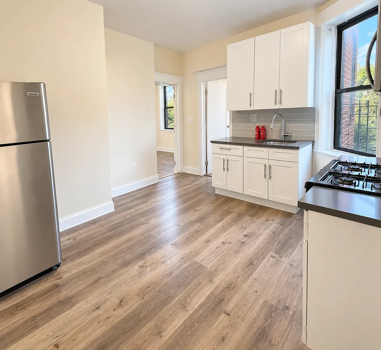 2 bed, $2,100 — Photo 1