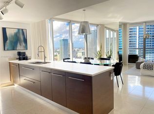 475 Brickell Ave APT 3915, Miami, FL 33131