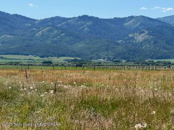 1974 Justin Ave, Victor, ID 83455