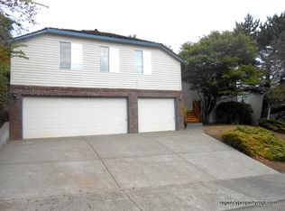 15938 SW Westminster Dr, Tigard, OR 97224