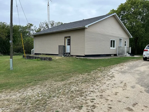 4646 Main St, Shabbona, IL 60550