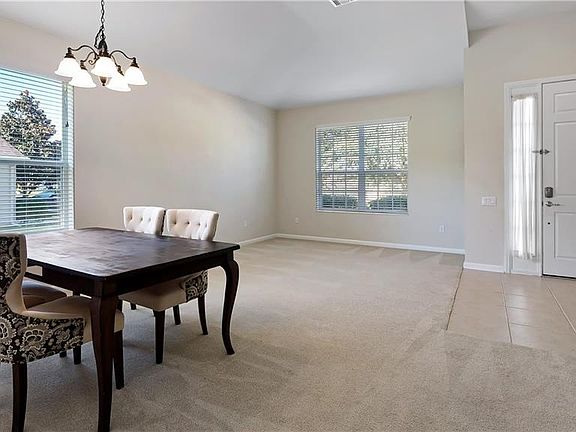 3rd image of 2873 Columbus Ave