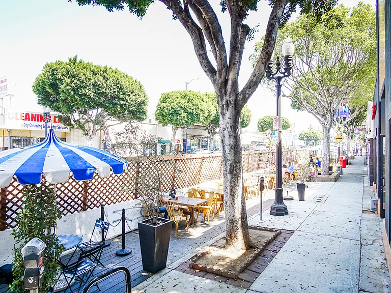 5908 N Figueroa St #8 — Photo 17
