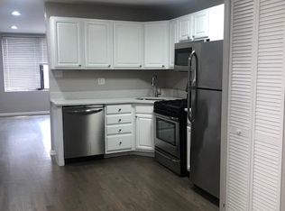 2518 N Southport Ave #3, Chicago, IL 60614