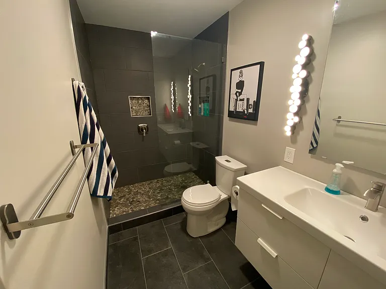 4029 14th Ave S #16G — Photo 11
