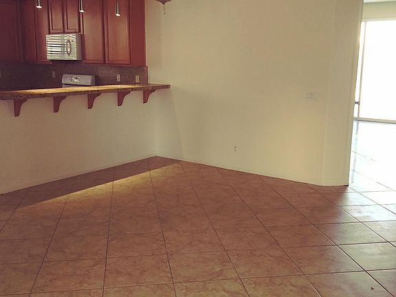 3rd image of 66626 Cahuilla Ave