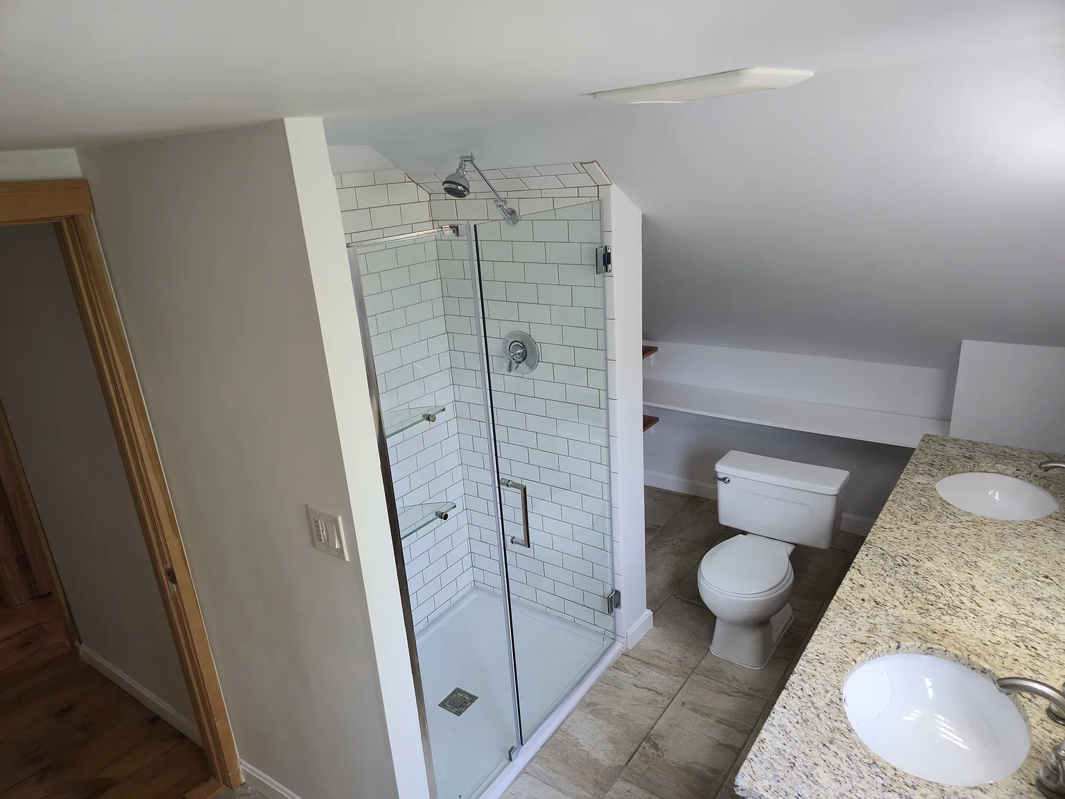 4 bed, 1850 sqft, $3,780 — Photo 4