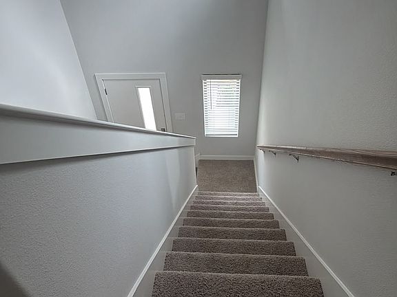 5th image of 876 Sunflower Rd