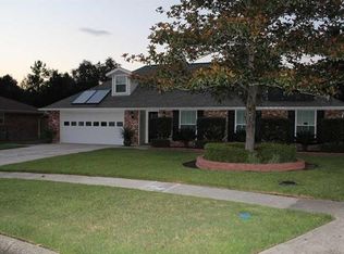 200 Darwin Dr, Slidell, LA 70458