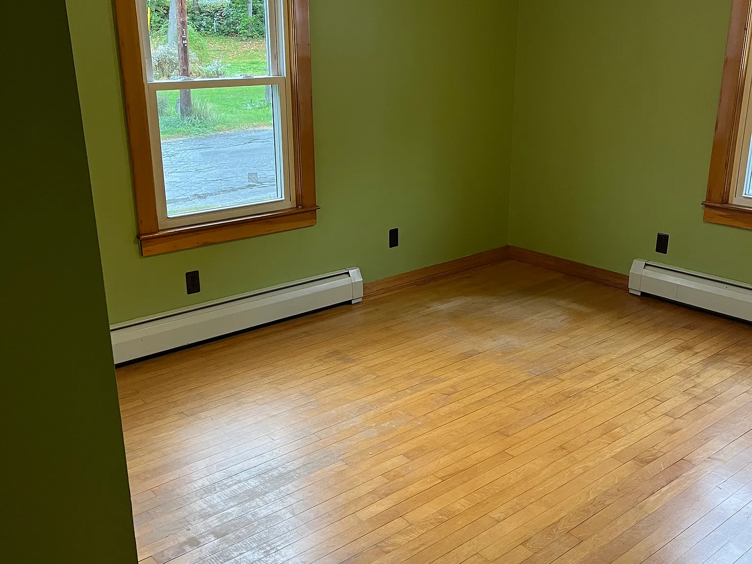 2 bed, 1000 sqft, $1,800 — Photo 2