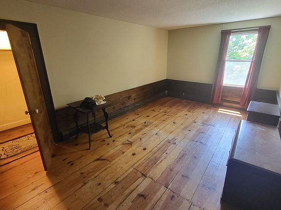 5th image of 68 Pinehurst Rd #A