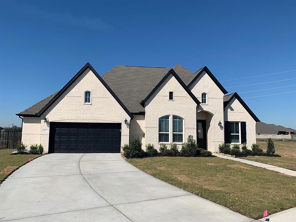 1st image of 2103 Plum Creek Dr