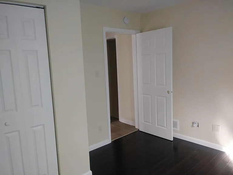 1st Floor bedroom #1
