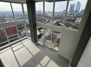 657 Newark St #PENTHOUSE 213, Hoboken, NJ 07030