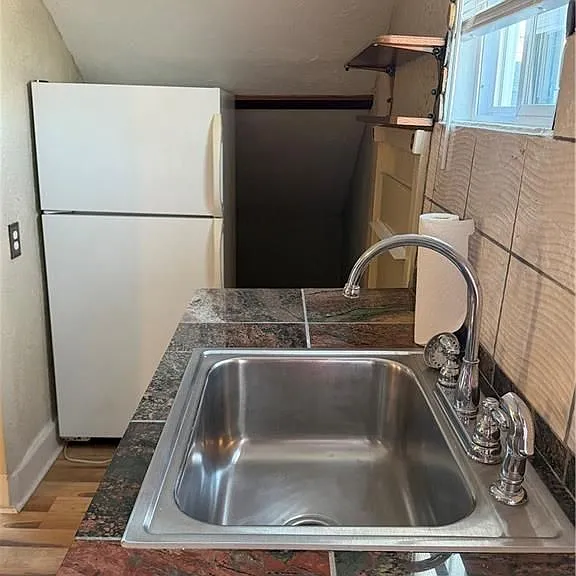 69 Hope St #1 — Photo 9