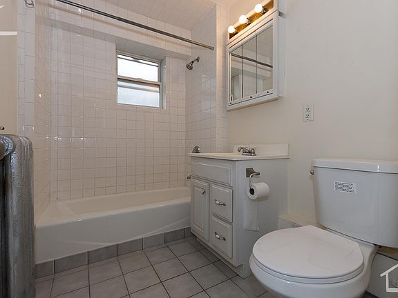 2nd image of 452 Park Dr APT 21