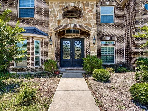 3rd image of 219 White Rock Ct