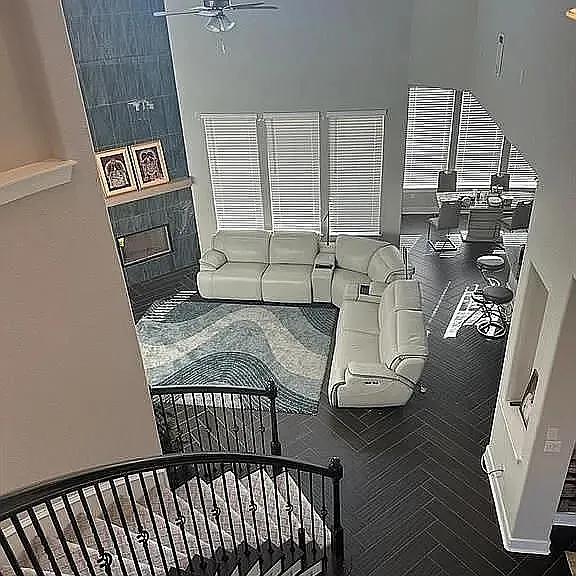 200 Lotti Ln — Photo 3