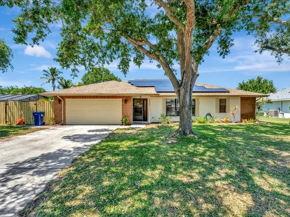 8408 13th Ave NW, Bradenton, FL 34209