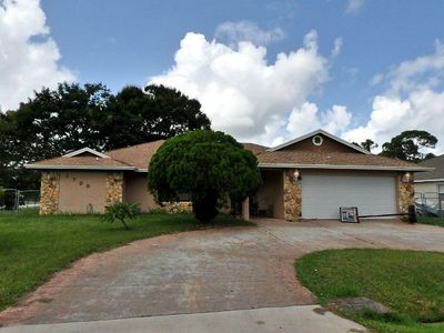 1798 SE Mansfield St, Port Saint Lucie, FL, 34952