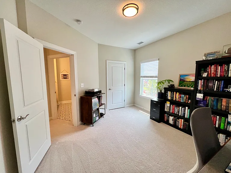 427 Middleton Way — Photo 47
