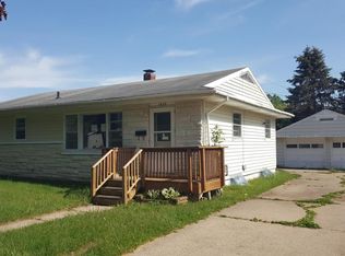 1409 Griffith St, Sturgis, MI 49091