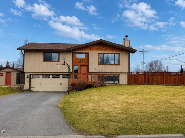 304 W Katmai Ave, Soldotna, AK 99669