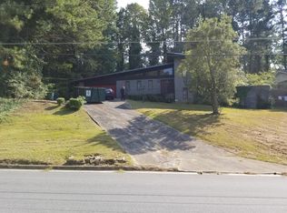 3824 King Henry Rd SW, Atlanta, GA 30331