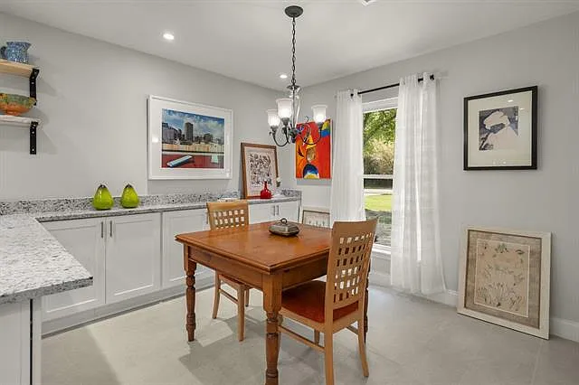 1012 W 11th Ave — Photo 20