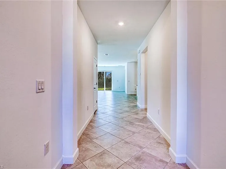 9146 Leatherwood Loop — Photo 15