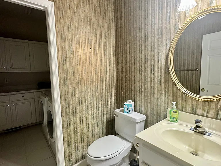 513 Alexis Dr — Photo 27