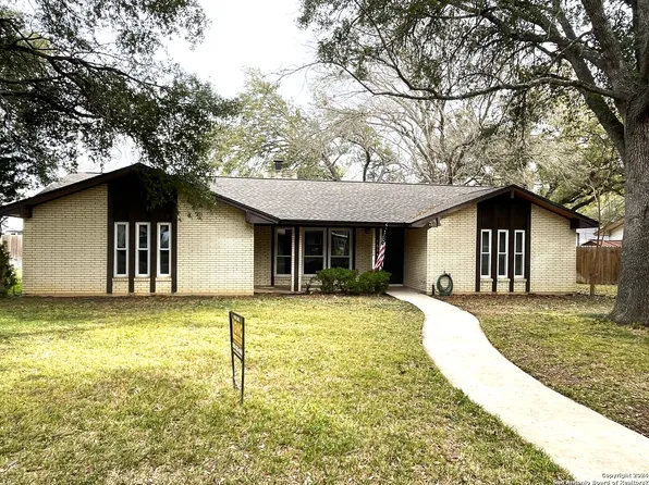 1508 28TH STREET, Hondo, TX 78861